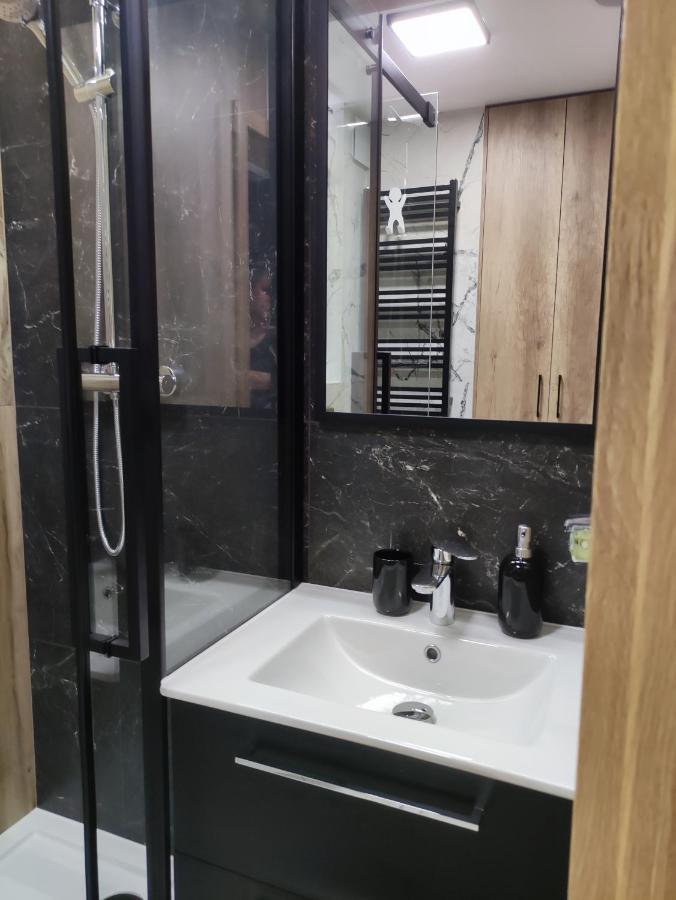 Apartament Harmata Jagiellonska 42 New 2023 Apartment Varşovia Exterior foto
